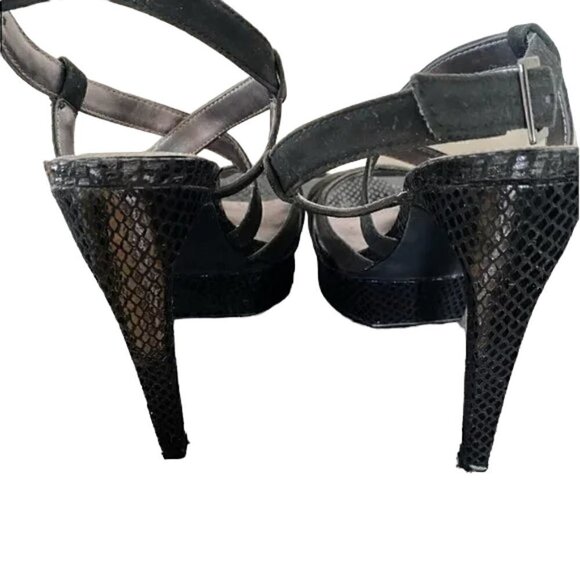 CALVIN KLEIN black suede heels - Picture 6 of 6